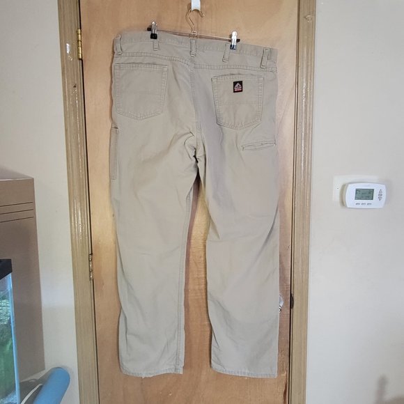 Bulwark 42/32 Flame Resistant Work Pants - Picture 2 of 8